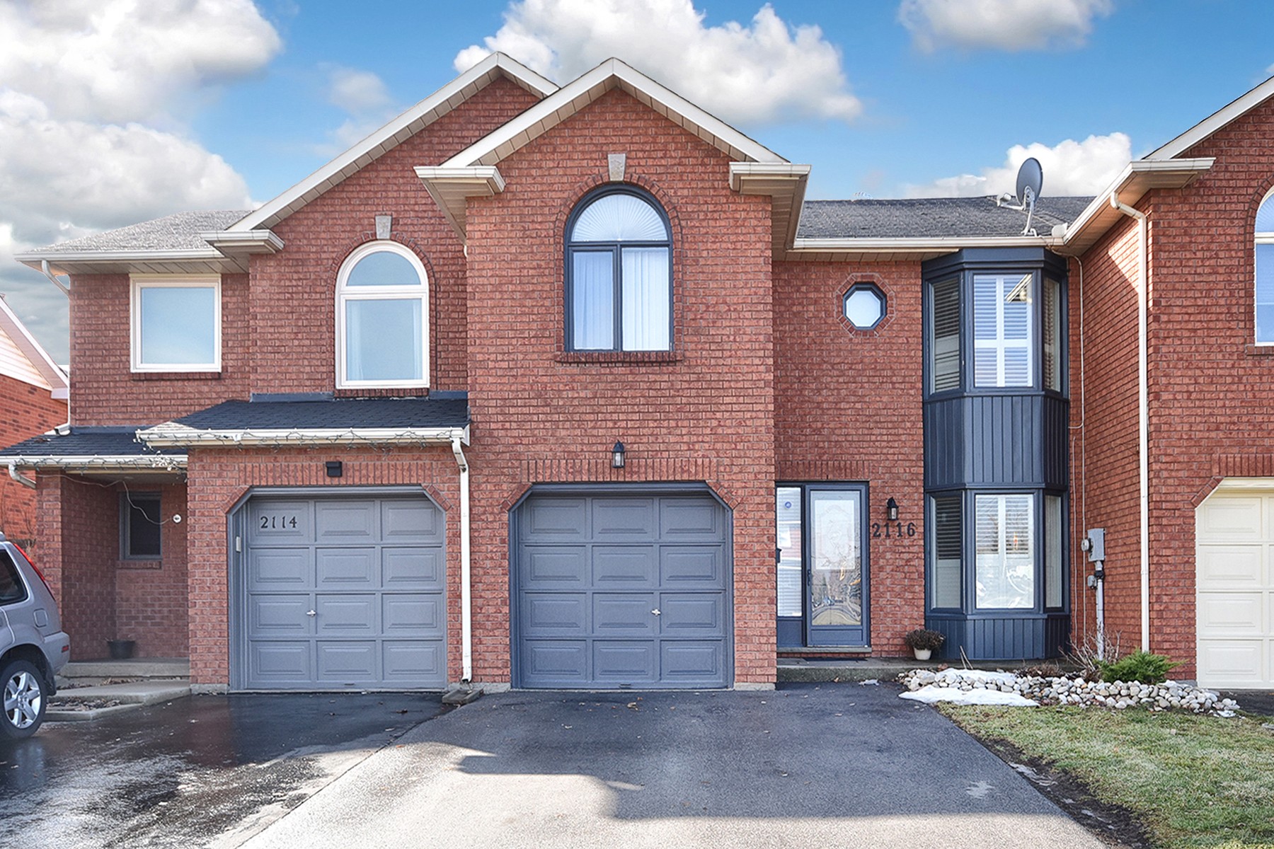 Virtual Tour of 2116 Chrisdon Rd Burlington, ON TourID