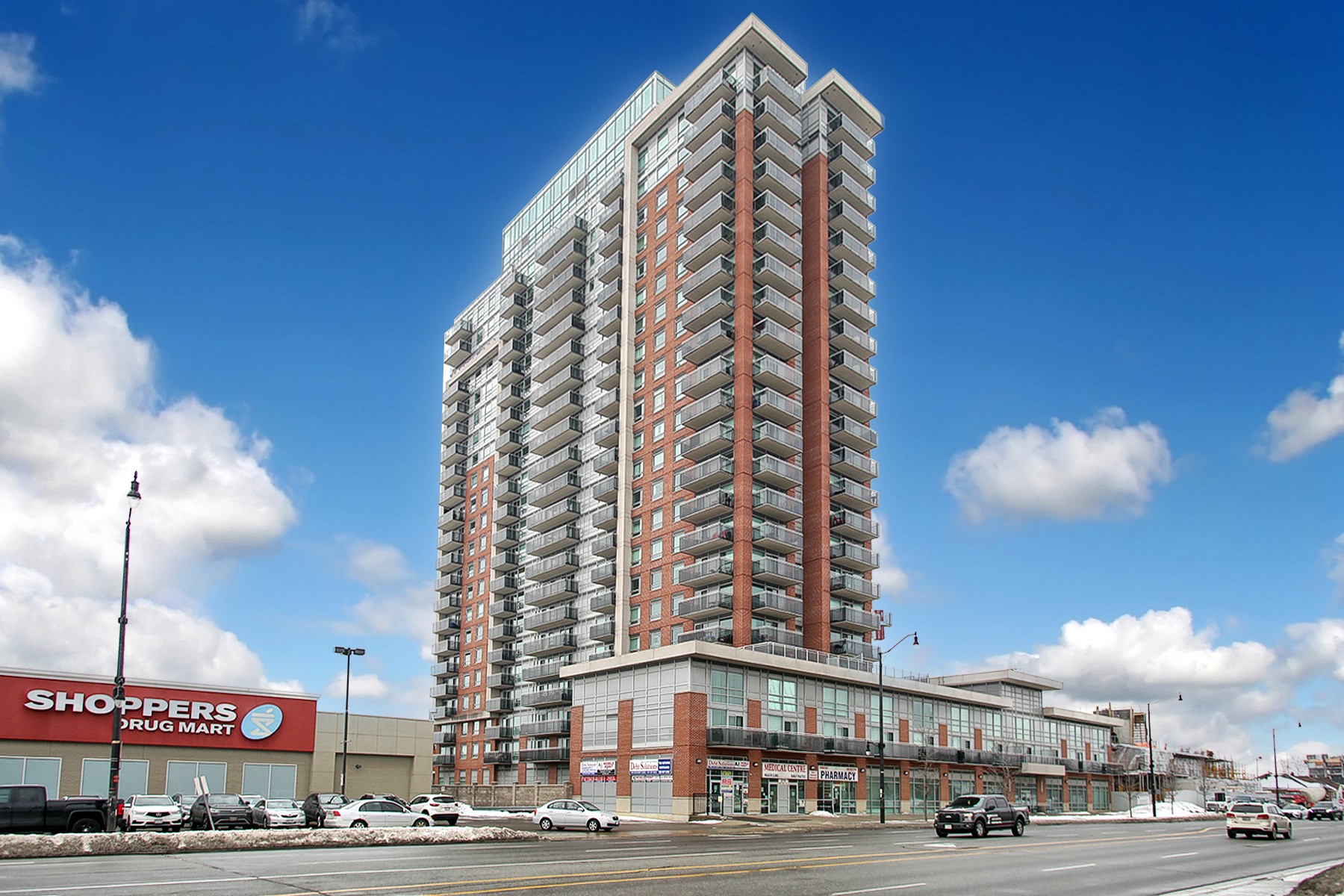 Virtual Tour of 215 Queen St E Unit 216 Brampton, ON for