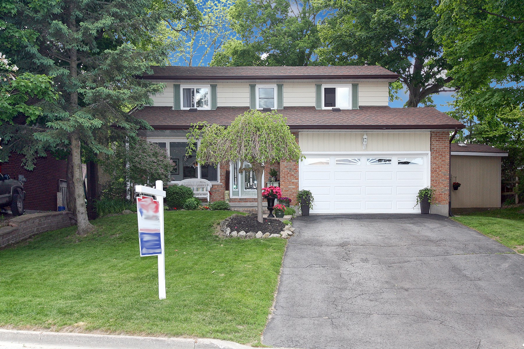 Virtual Tour of 440 Lakeshore Dr Port Perry, ON for Lydia Hartley