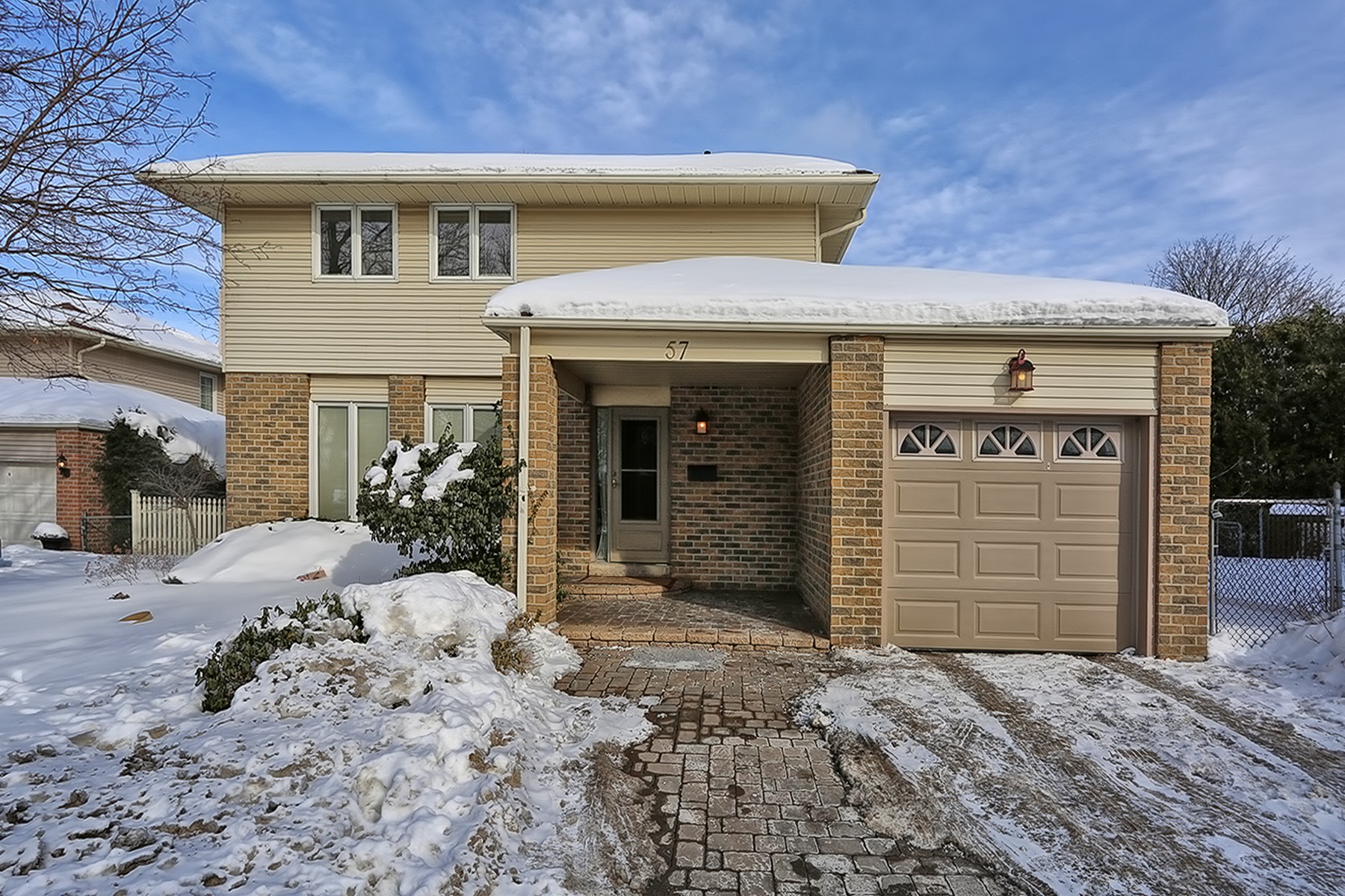 57 Nisbet Dr Aurora, ON Virtaul Tours ID 15619 for
