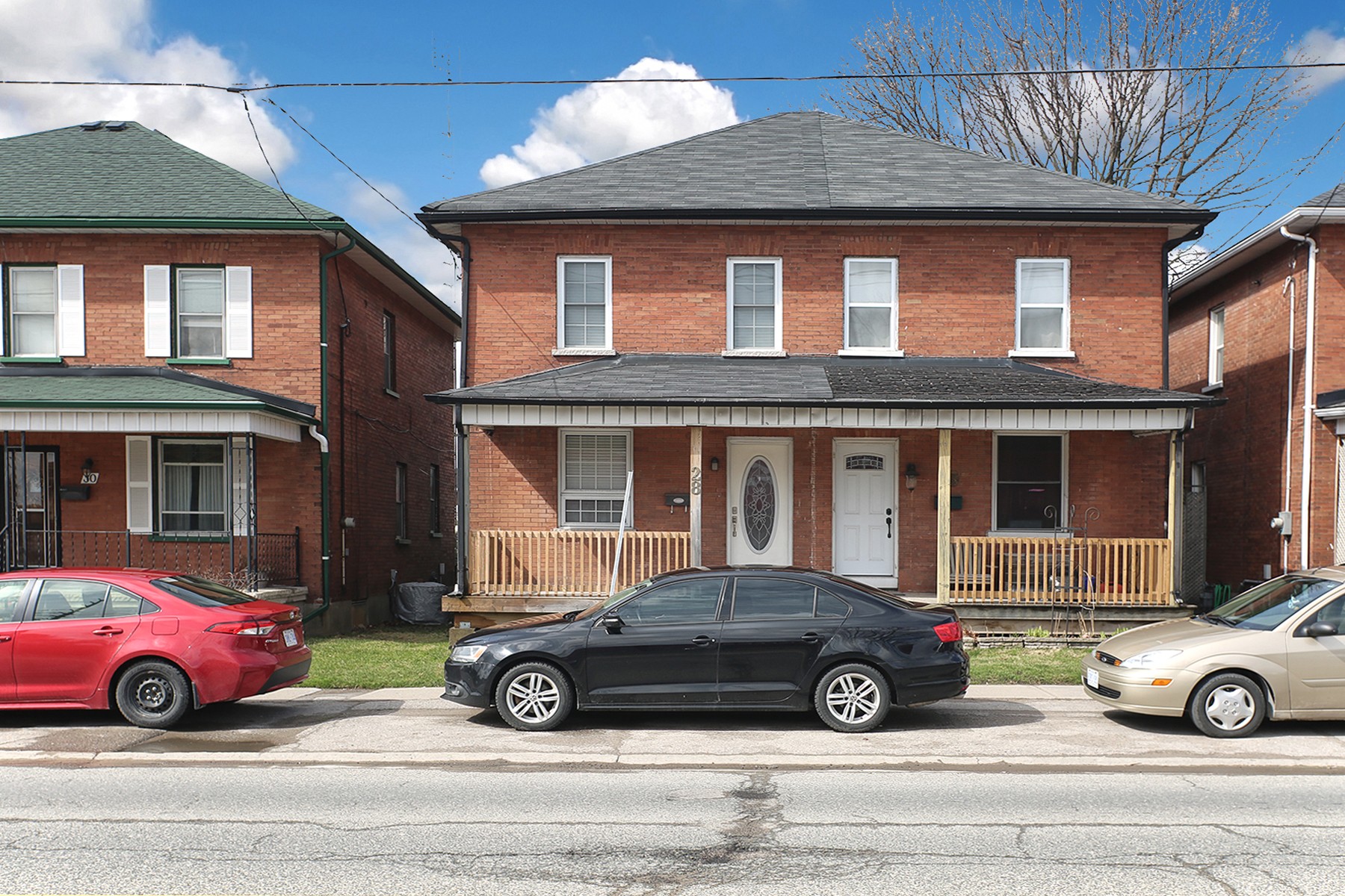 iVRTours Virtual Tour of 28 Liberty St Bowmanville, ON TourID 24972