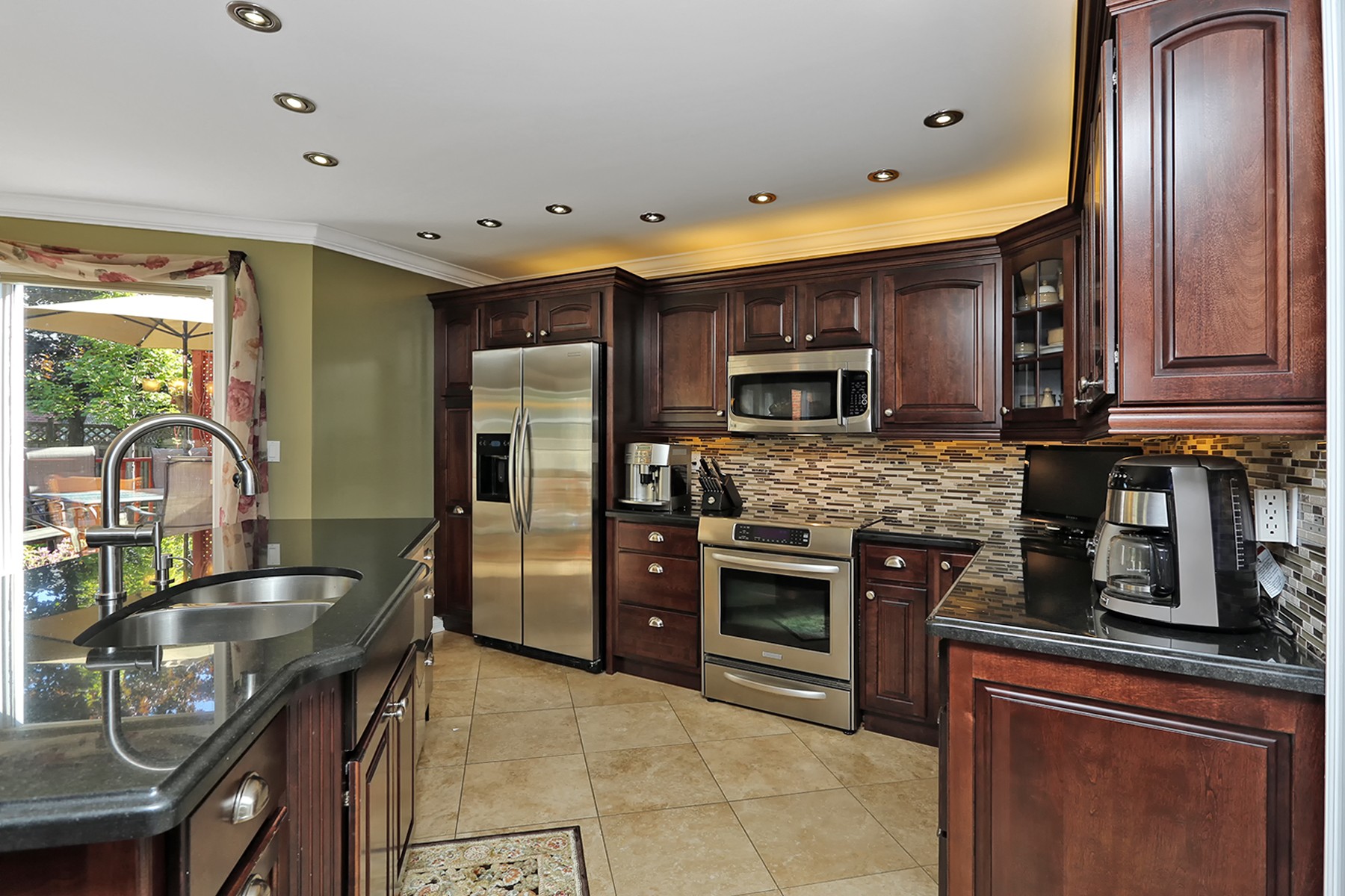 16635_kitchen_21_20140908220134.jpg