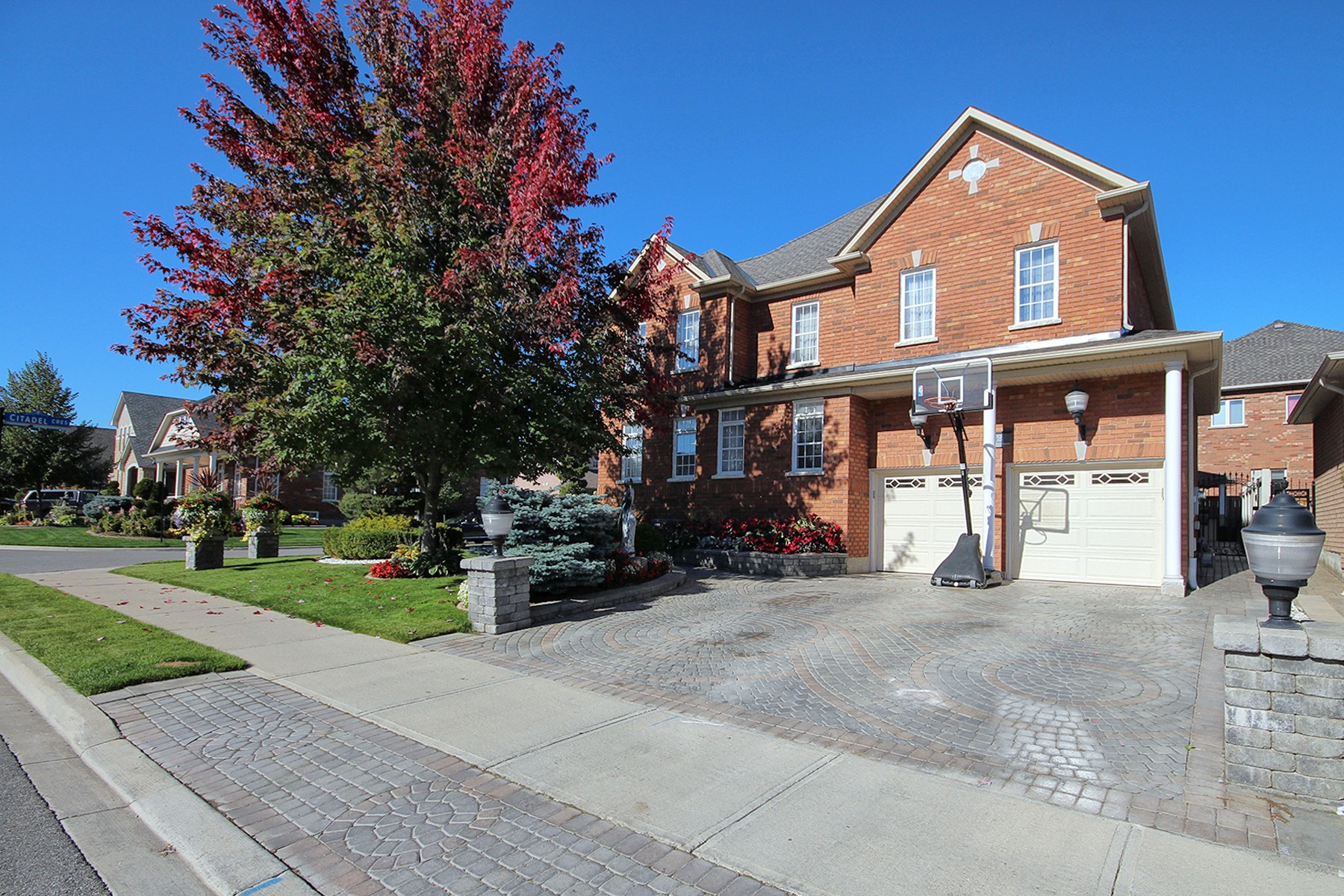 16804_exterior__side_25_20140927221103.jpg