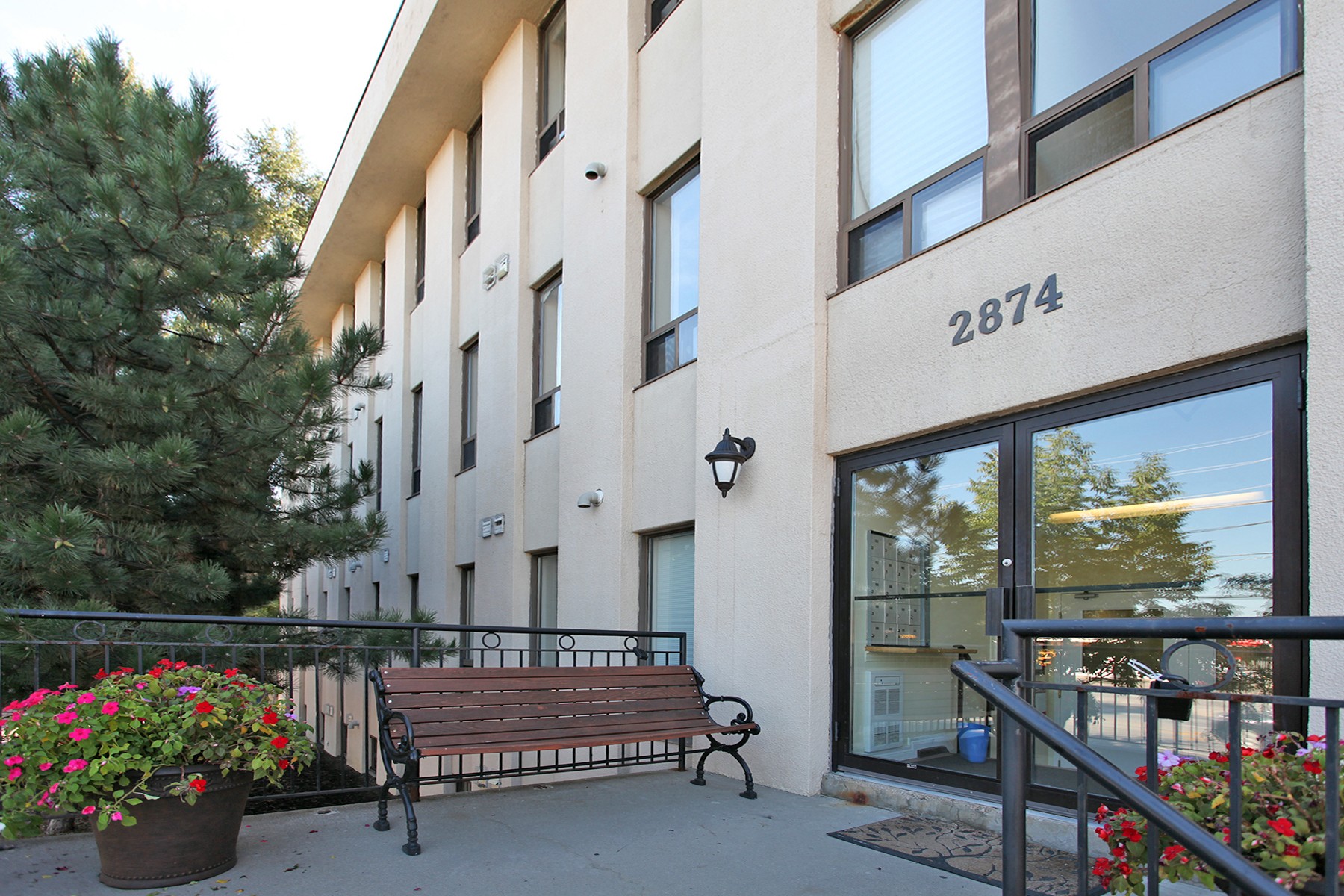 2874 Keele St Unit 302 Toronto, ON Virtual Tour for Eden Mesganaw