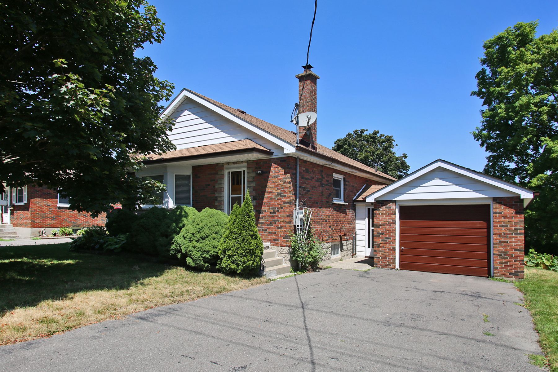 Virtual Tour of 139 Liberty St North Bowmanville, ON