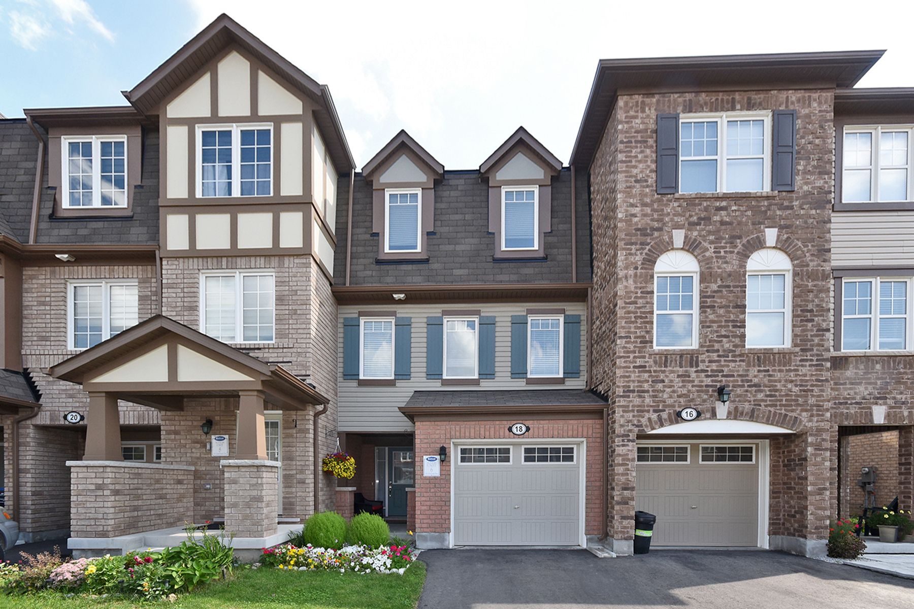 Virtual Tour of 18 Colonel Frank Ching Brampton, ON
