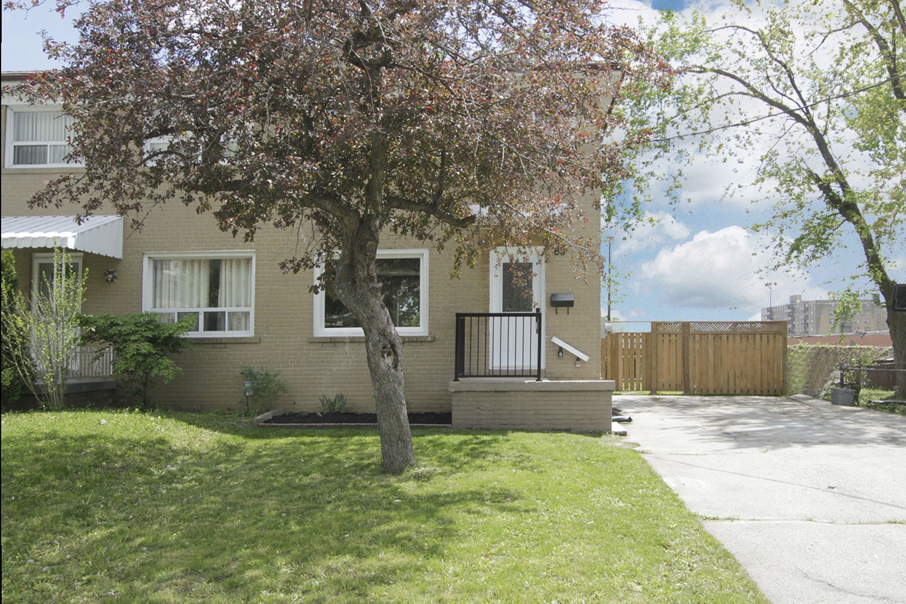 88 Rushley Dr Scarborough, ON TourID 21758 for Tony Kalsi 2023/07/08 71350 am