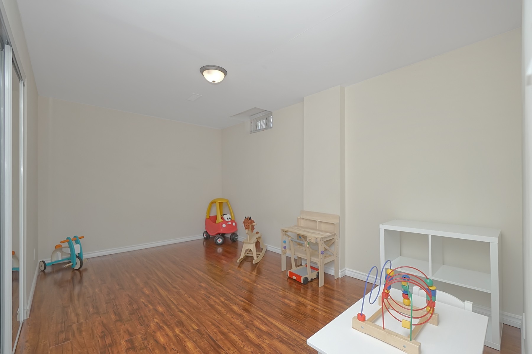 Virtual Tour of 31 Nantucket Dr Richmond Hill, ON for