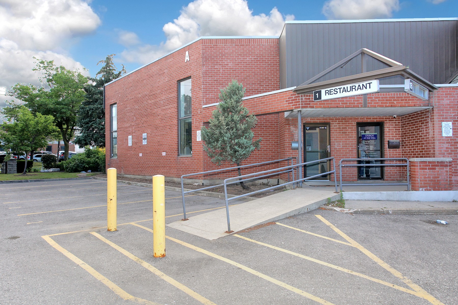 Virtual Tour of 175 Toryork Dr Unit 1 North York, ON for Aurelia Cosma