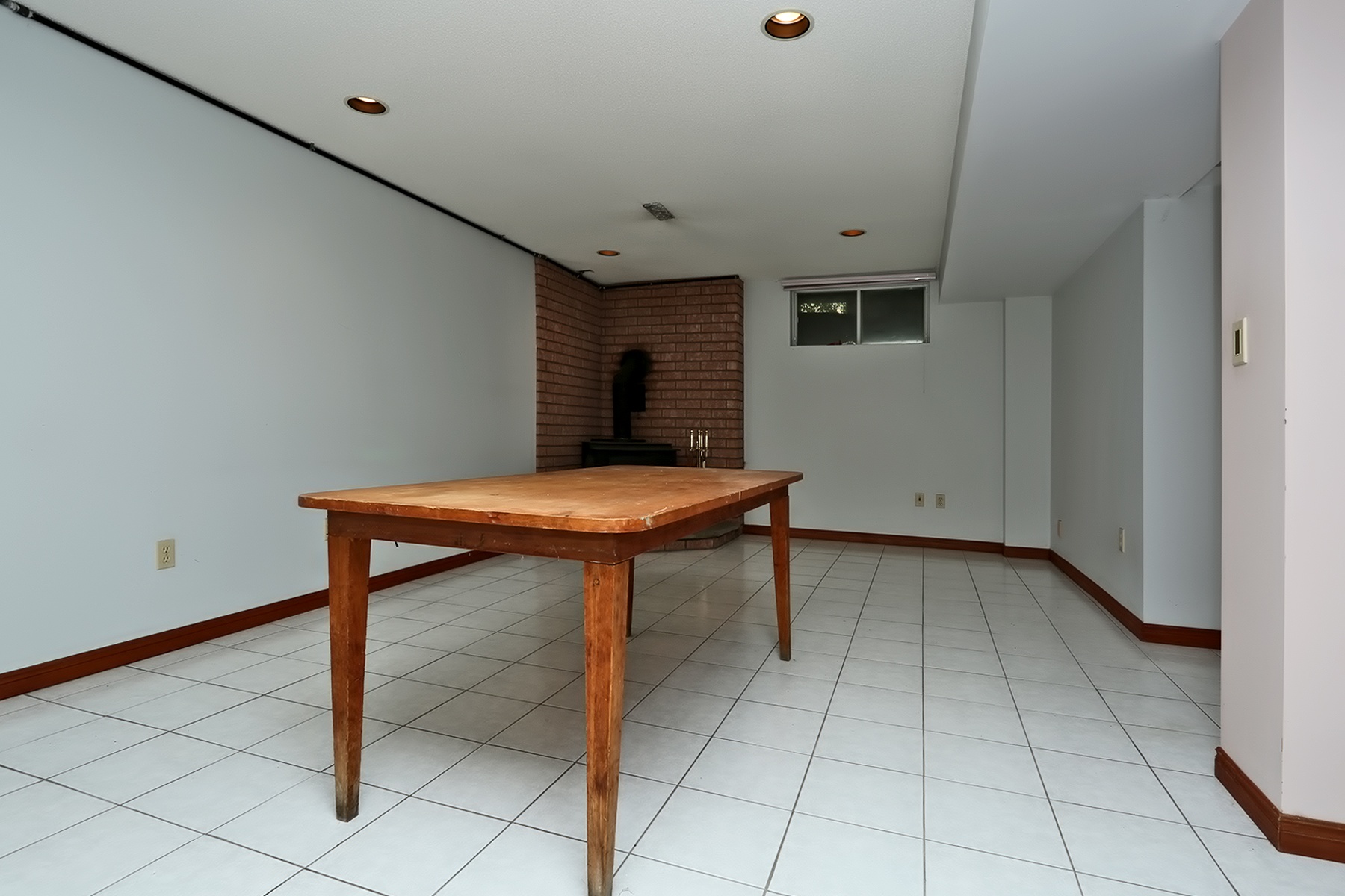 34 Wainwright Ave Richmond Hill, ON Virtual Tour for Franca Giammarino