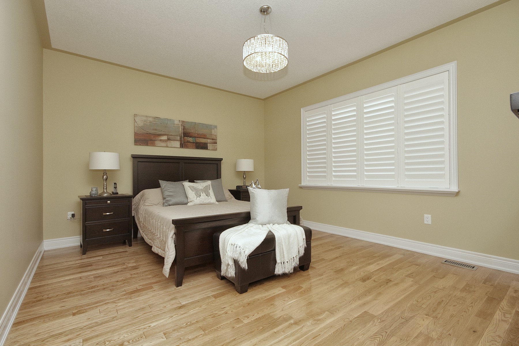 iVRTours.com - Virtual Tour of 44 Glengowan St Whitby, ON for Eddie ...