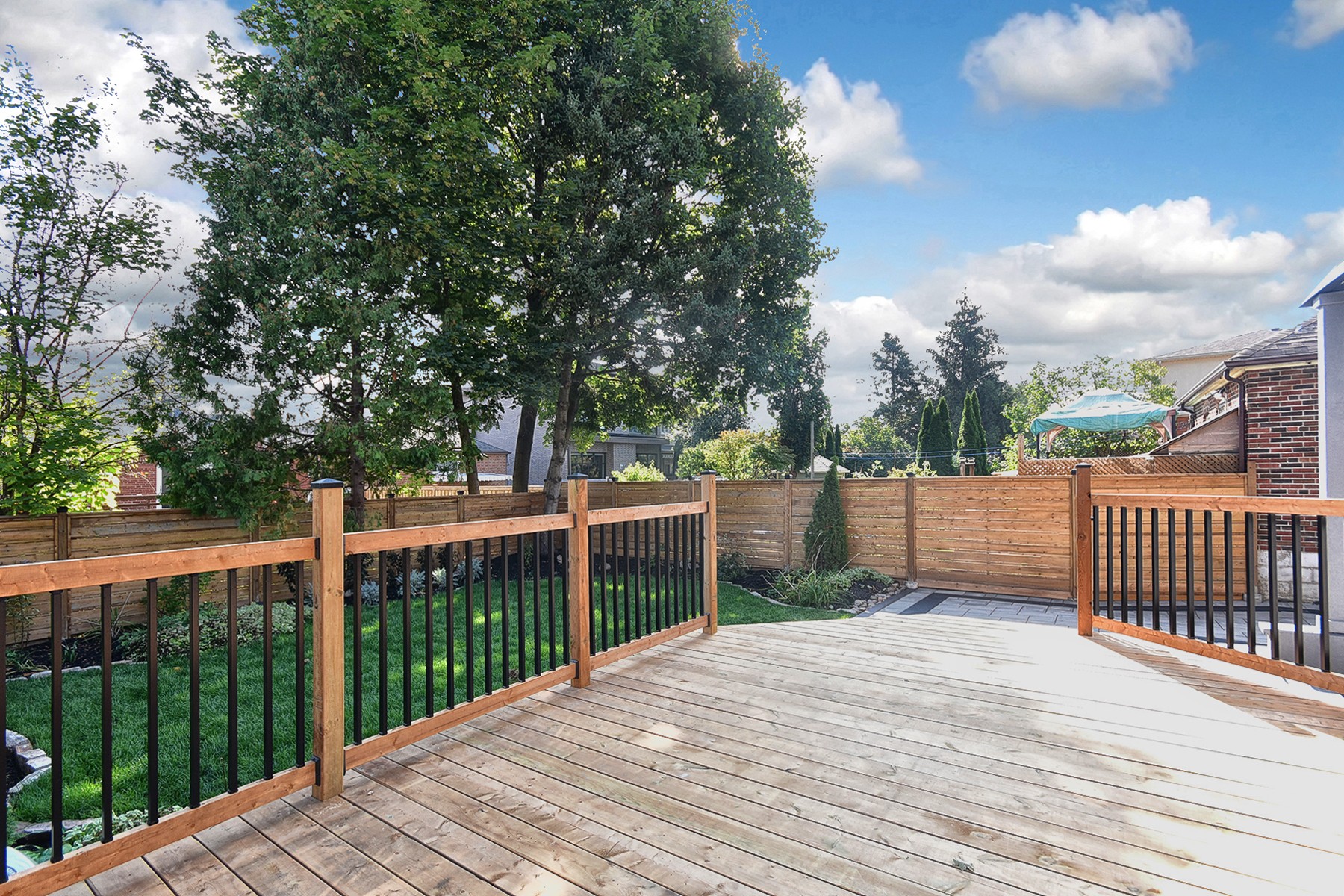 Virtual Tour of 67 Presteign Ave York, ON TourID 22285