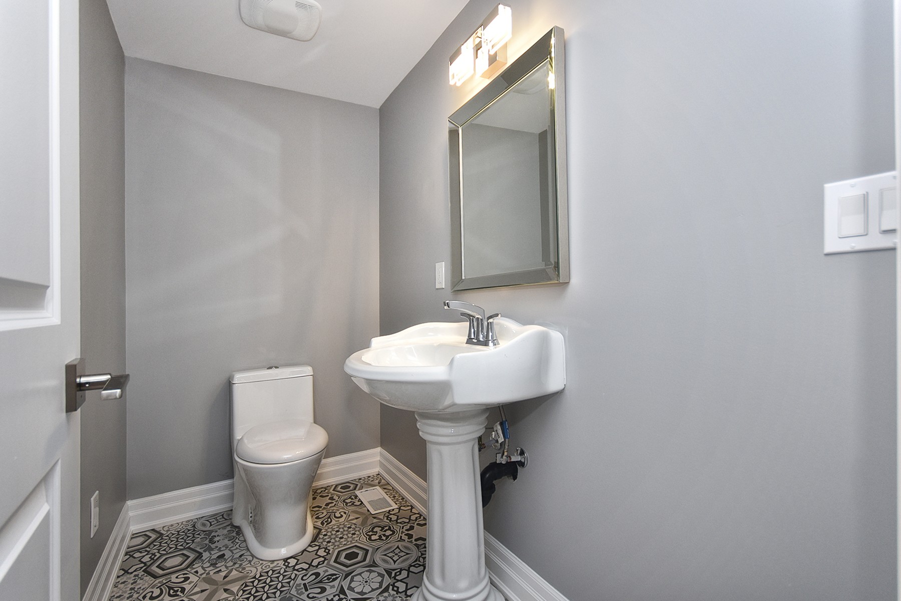 Virtual Tour of 67 Presteign Ave York, ON TourID 22285