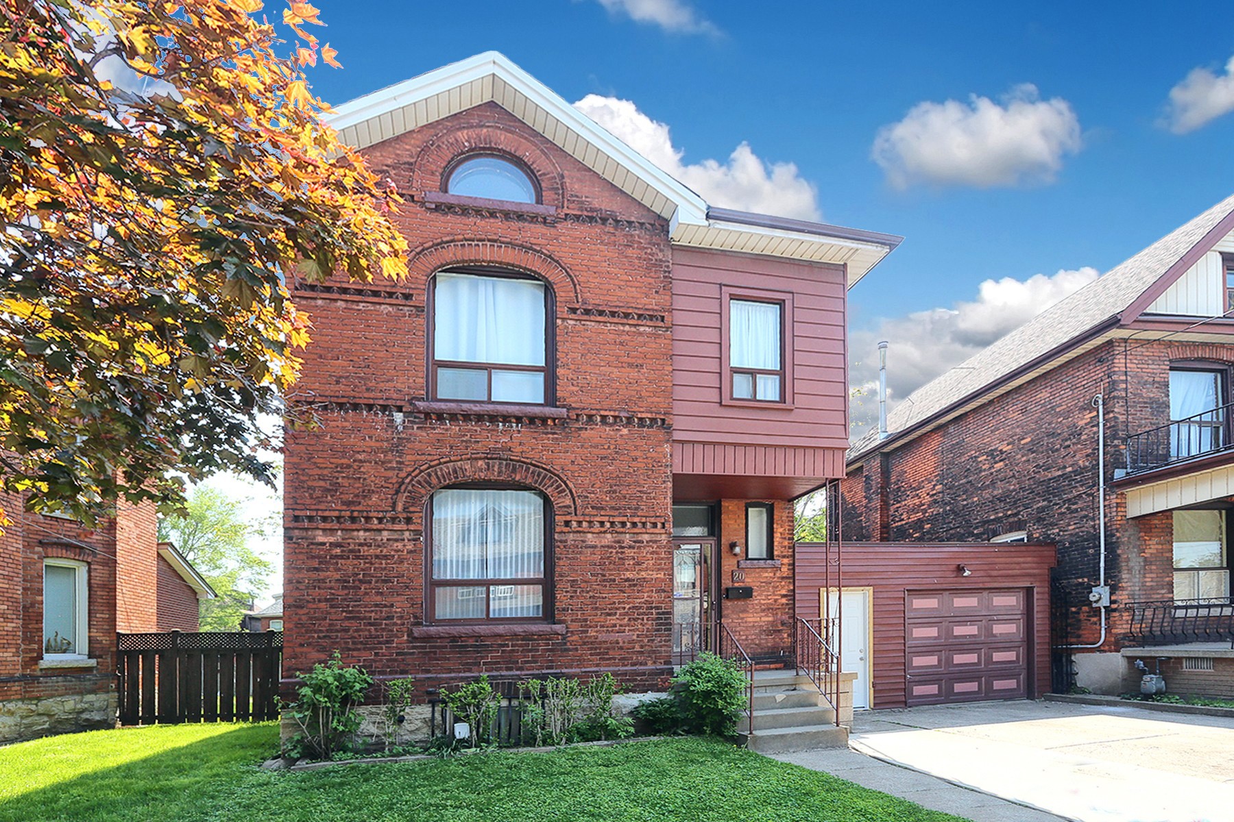 23068_exterior__front_3_20180525003204.jpg