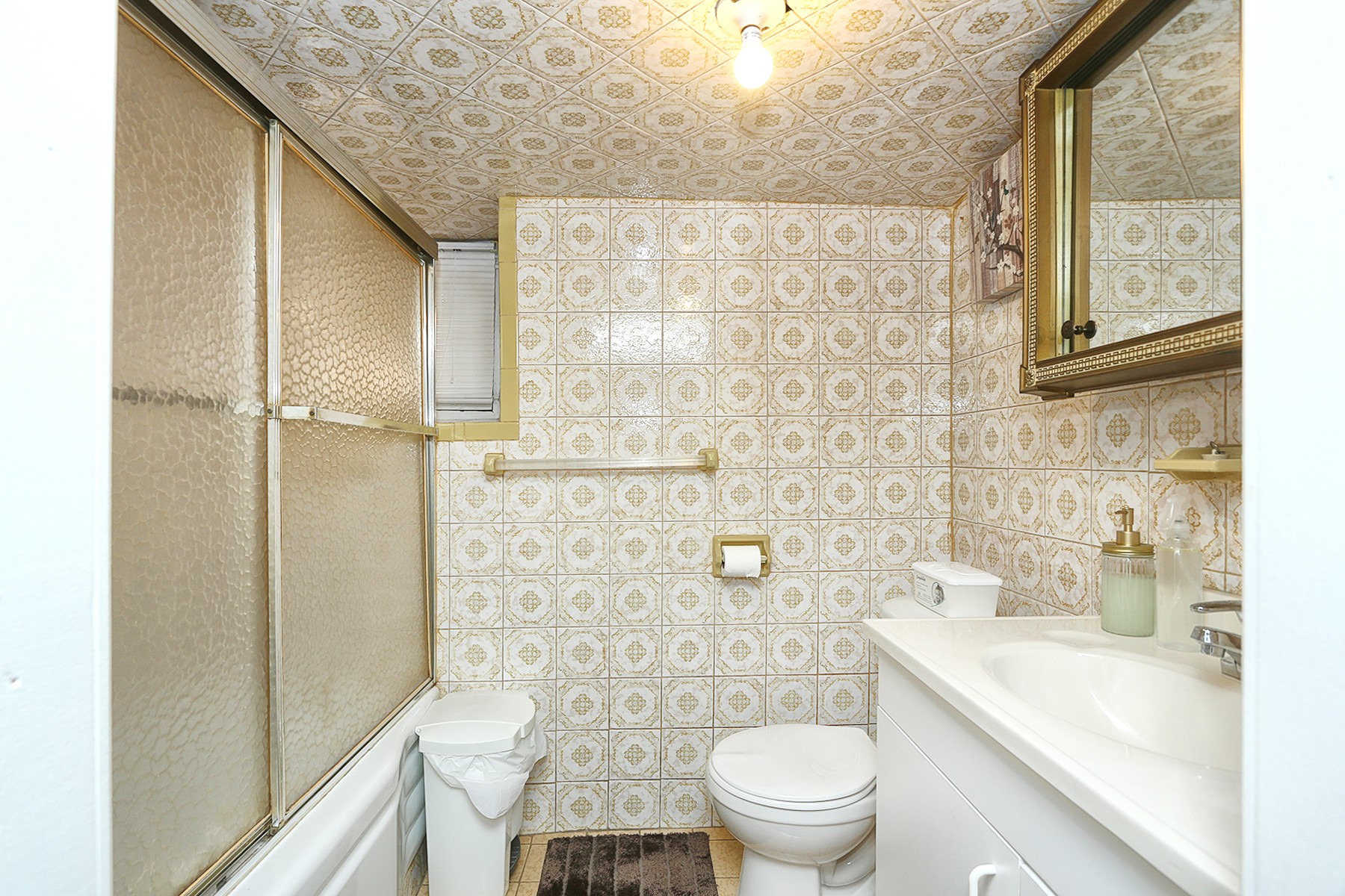23068_lower_level__washroom_14_14_20180524223354.jpg